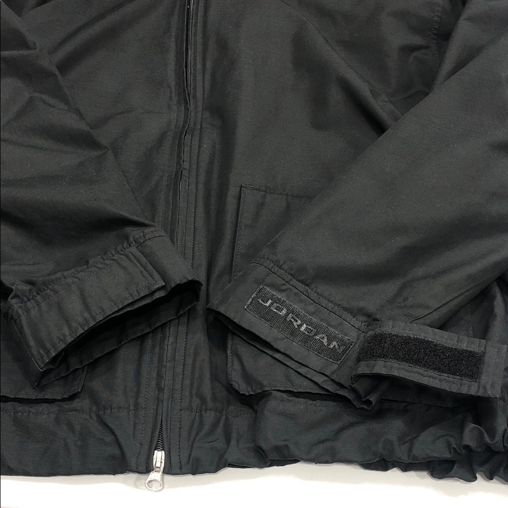 ⛹️♂️Jordan Men's Black Windbreaker Jacket - Picture 14 of 14
